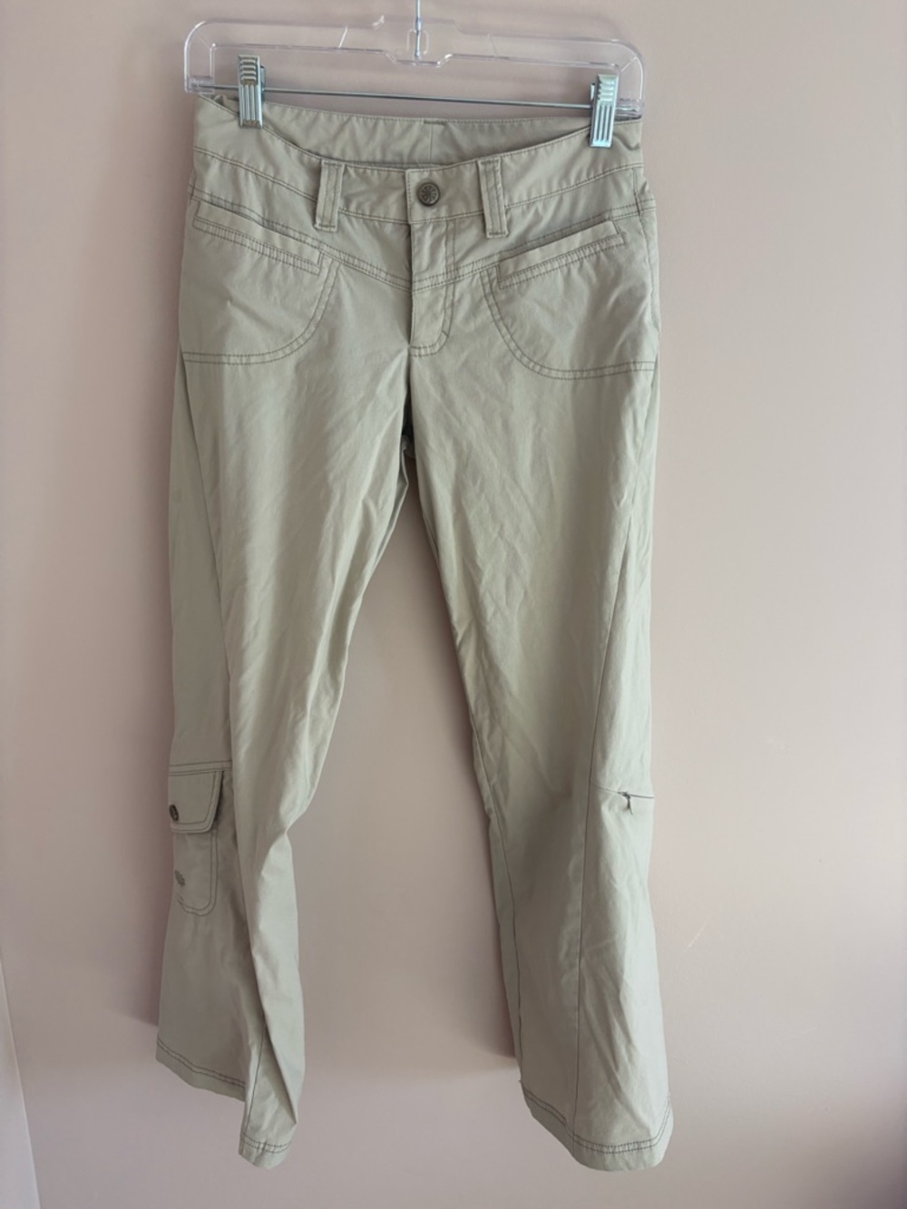 Athleta size 2Women’s Casual Stretch Cargo Pants - Light Khaki